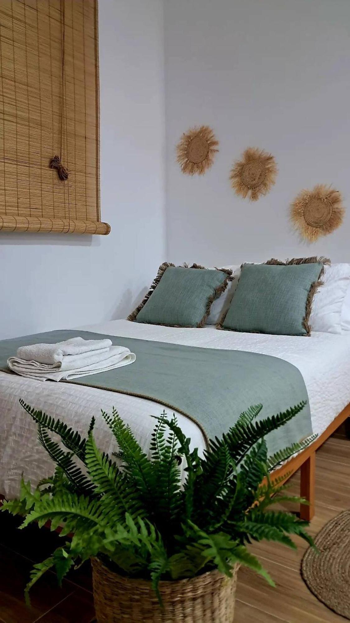 Coffee & Calm Triana Apartment Севілья Екстер'єр фото
